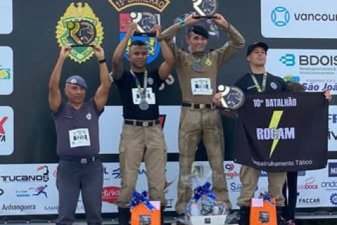 POLICIAS MILITARES DO 18º BPM DESTACAM-SE EM CORRIDA PROMOVIDA POR BATALHÃO DE ROLÂNDIA