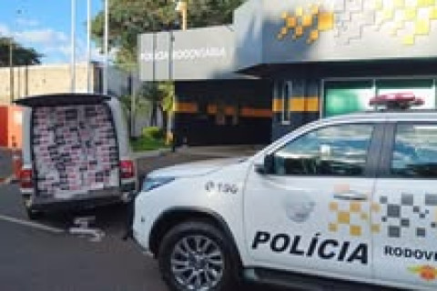 POLICIAMENTO RODOVIÁRIO PRENDE CRIMINOSO POR CONTRABANDO EM RODOVIA DE IACRI/SP