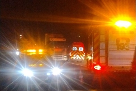 Quatro pessoas da mesma família de Ribeirão do Pinhal morre em acidente na br-369 entre Andirá e Cambará